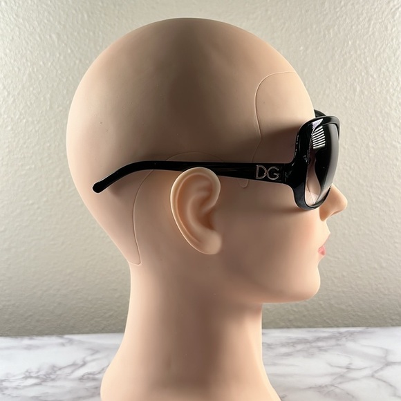 Dolce & Gabana Sunglasses - Picture 3 of 8